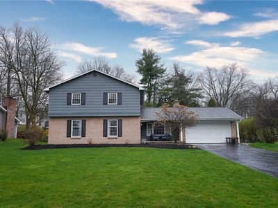 71 Clarkes Xing, Fairport, NY, 14450