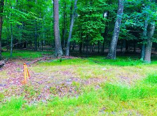 Algonquin Dr, Hazleton, PA 18202