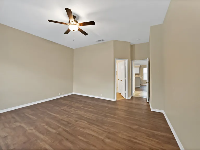 5708 McKinley Ln — Photo 21