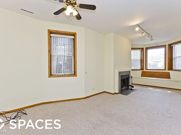 5th image of 2453 N Greenview Ave #Gdn