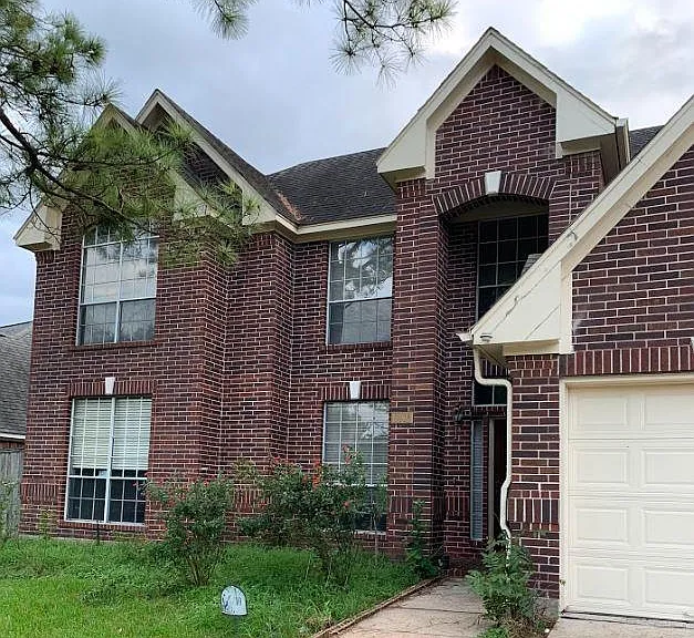 6810 Springcrest Dr — Photo 1