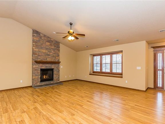 4th image of 13008 Tanglewood Dr
