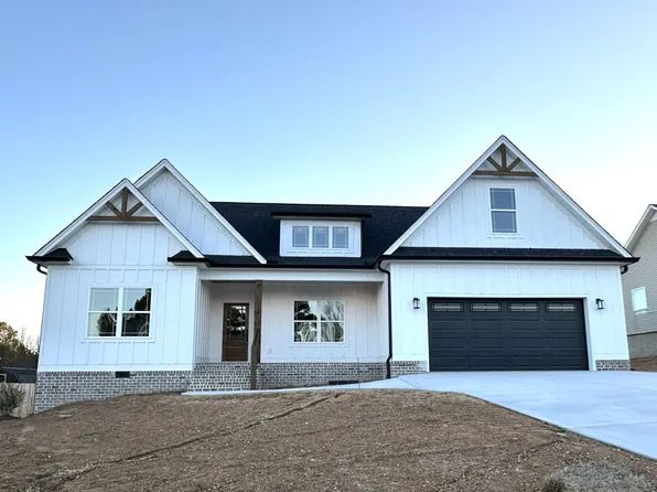 67 Cheshire Crossing Dr, Rock Spring, GA 30739