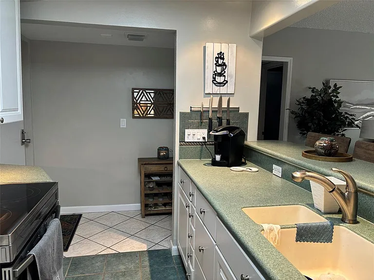 900 River Reach Dr #216 — Photo 7