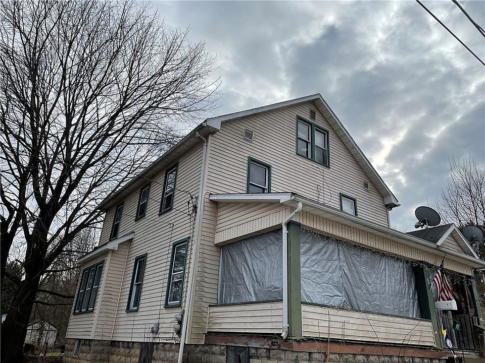 1st image of 25 Church St