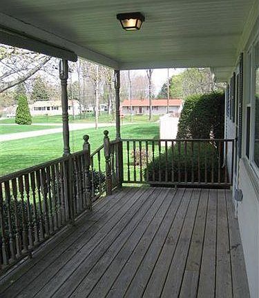 2nd image of 1186 Sweetbriar Dr