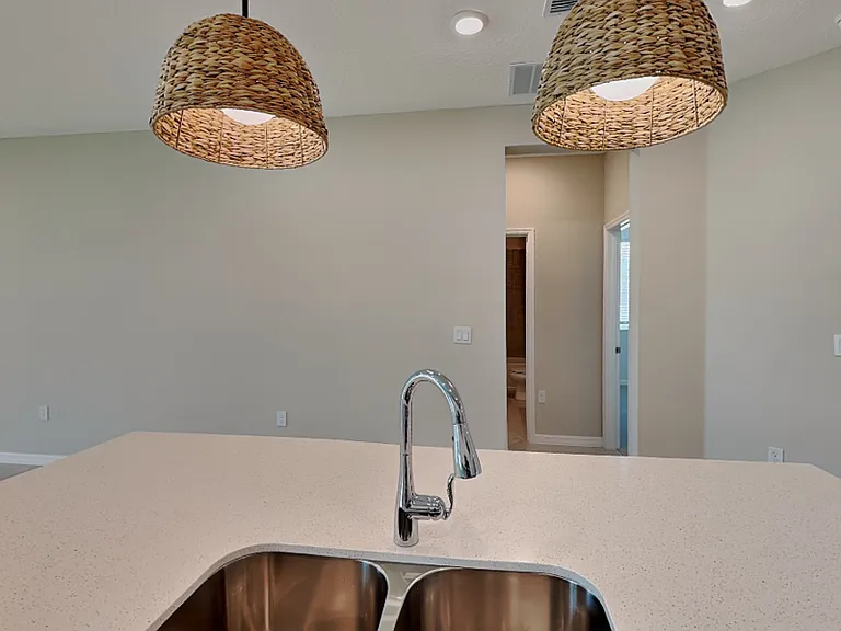 805 Lemon Ave — Photo 10