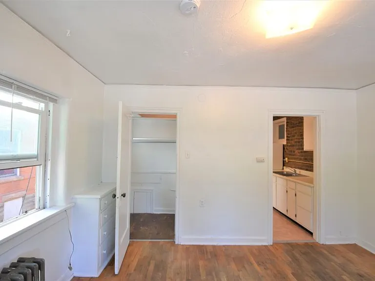 1145 Pennsylvania Ave #2 — Photo 10