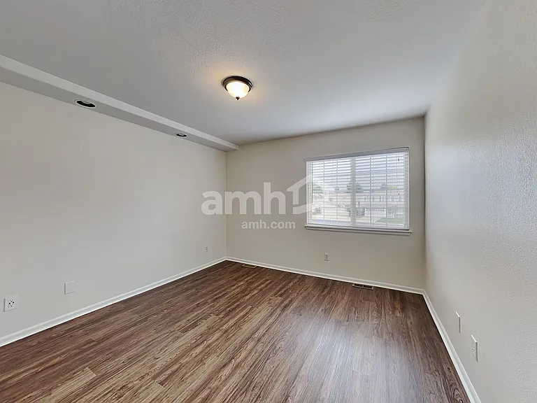 4555 Gibraltar St — Photo 8