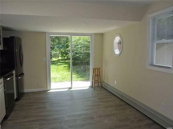 5th image of 16B Stratford Ave