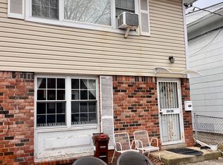 3416 Brookside St, Little Neck, NY 11363