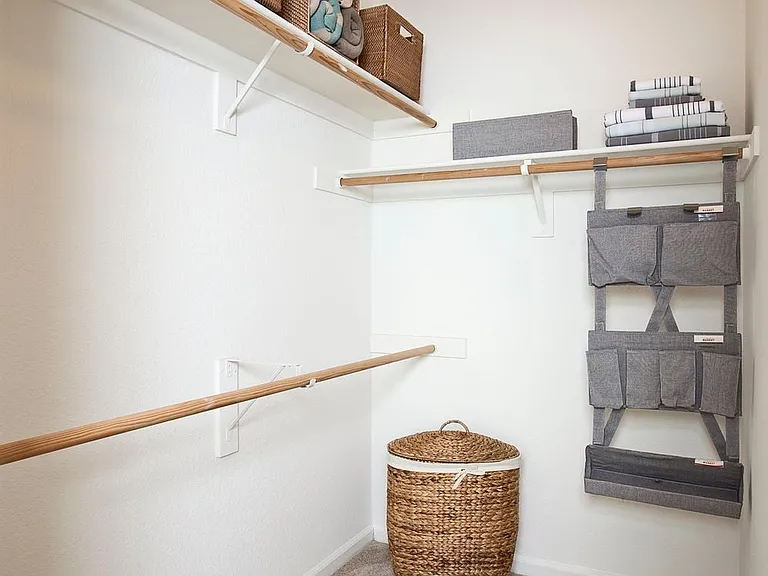 Walk-in closet
