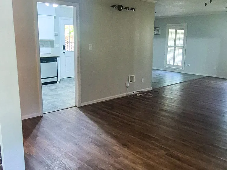 6324 Birling Dr — Photo 14