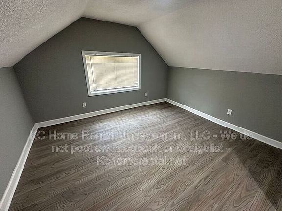 3rd image of 2511 E 37th St Unit A