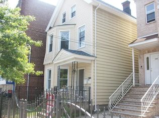 238 6th Ave S, Newark, NJ 07107