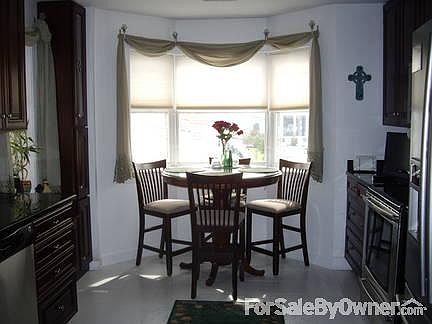 5th image of 475 Water St APT 707
