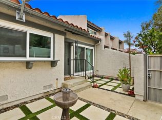 820 W 232nd St, Torrance, CA 90502