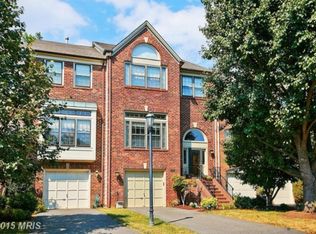 4403 S Pershing Ct, Arlington, VA 22204