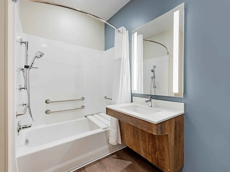 1090 Sgt Asbury Hawn Way — Photo 36