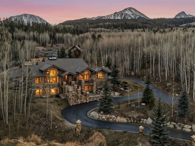 2140 Hunters Knob Road, Silverthorne, CO, 80498