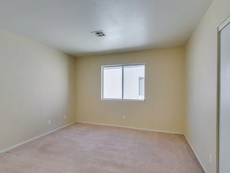9532 Amber Valley Ln — Photo 17