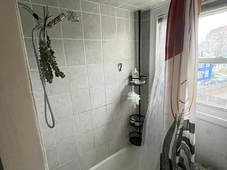 425 S Main St #7 — Photo 6