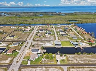 3208 NW 45th Pl, Cape Coral, FL 33993