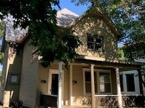 731 S Main St, Ottawa, KS 66067