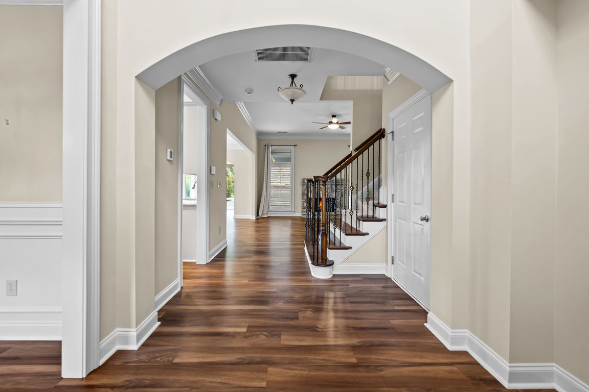 next background image