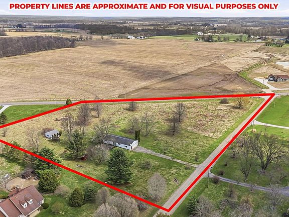 3rd image of 3050 Van Fossen Rd