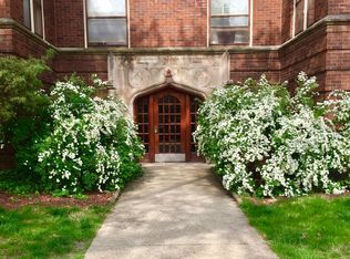 4500 N Hermitage Ave, Chicago, IL 60640