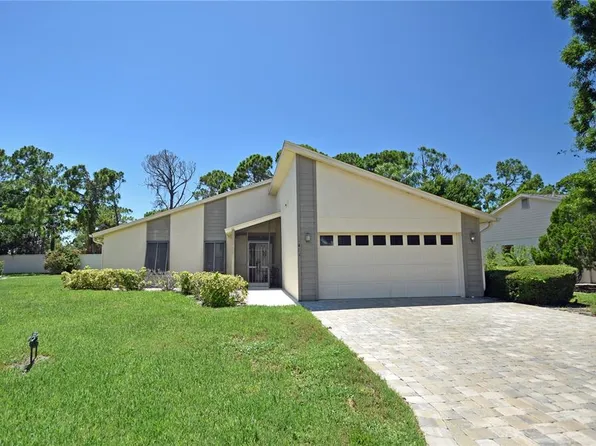 412 Cypress Forest Dr, Englewood, FL 34223