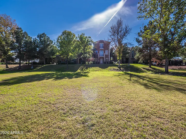 1628 E Canyon Creek Dr — Photo 39