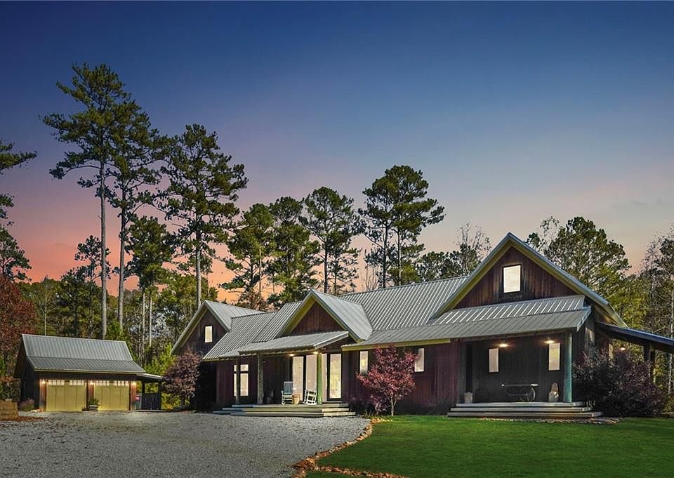 1st image of 563 Blalock Lakes Dr