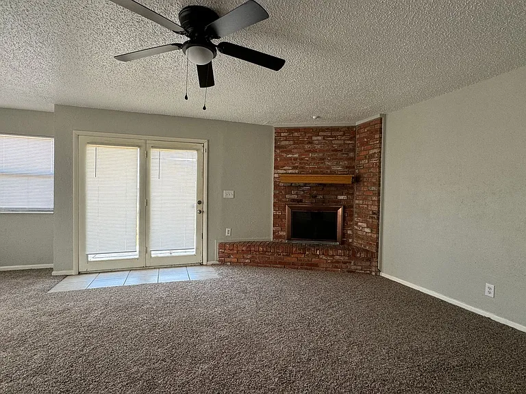 7007 SW Green Terrace Blvd — Photo 2