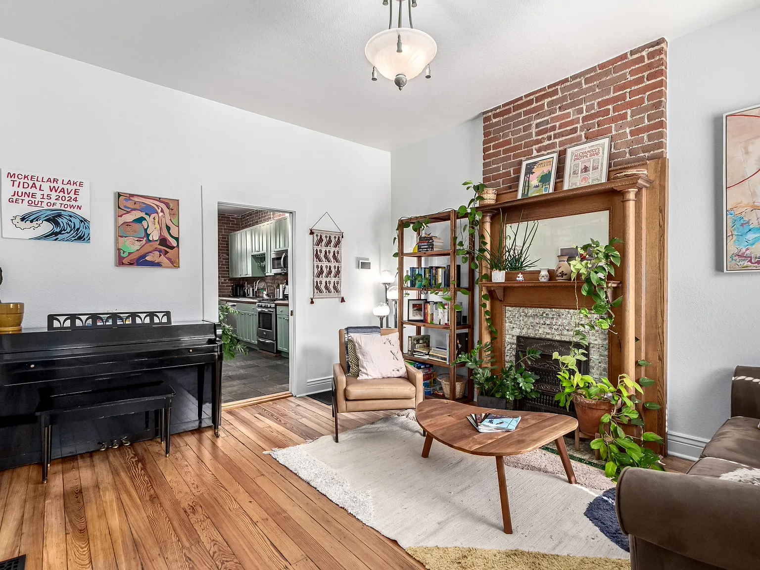 2 bed, 1101 sqft, $2,875 — Photo 3