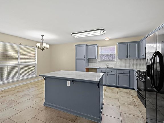 5th image of 5260 Cicero Dr