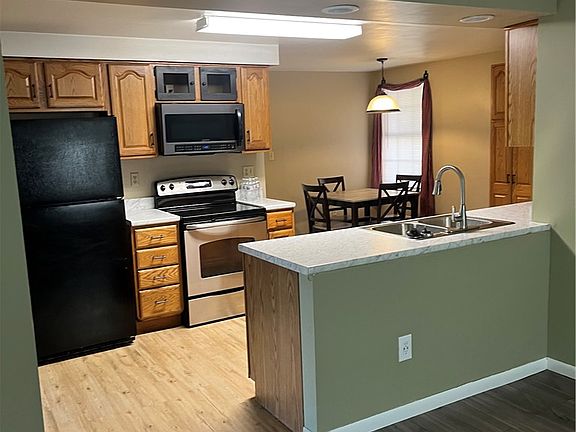3rd image of 4042 Quail Bush Dr