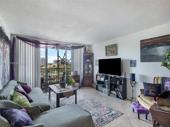 3475 N Country Club Dr APT 619, Aventura, FL 33180