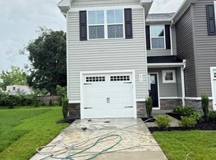 613 Laurelwood Dr, Winchester, VA 22602