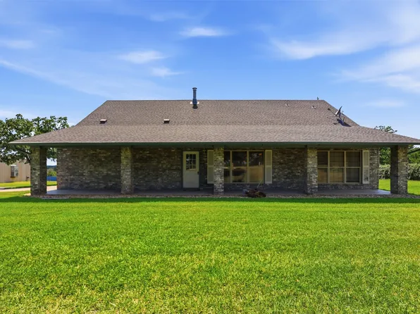 4609 Slayton Rd, Cleburne, TX 76031