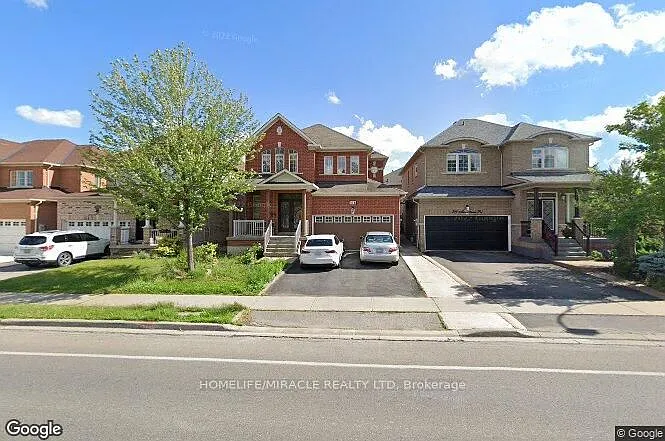 316 Mountainash Rd W — Photo 1