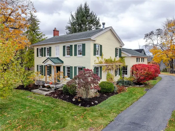 7456 E Main St, Lima, NY 14485
