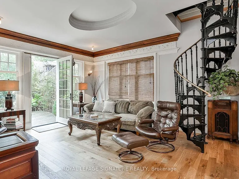 4 Wellesley Pl — Photo 21