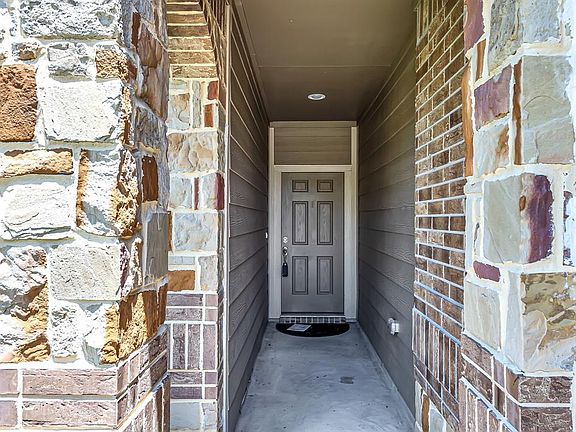4th image of 5322 Silver Ledge Dr