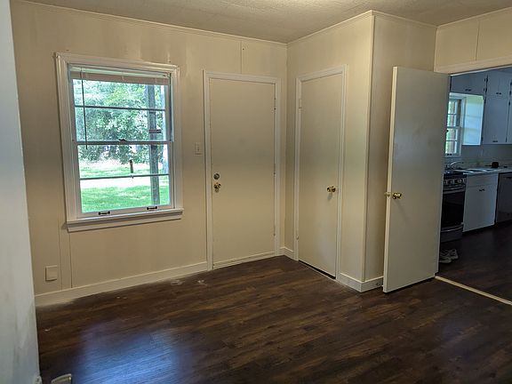 Bedroom/office