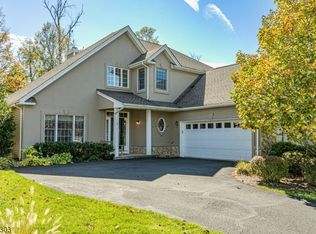 3 Bethpage Dr, Skillman, NJ 08558