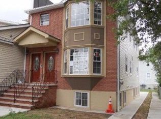 15032 120th Ave, Jamaica, NY 11434