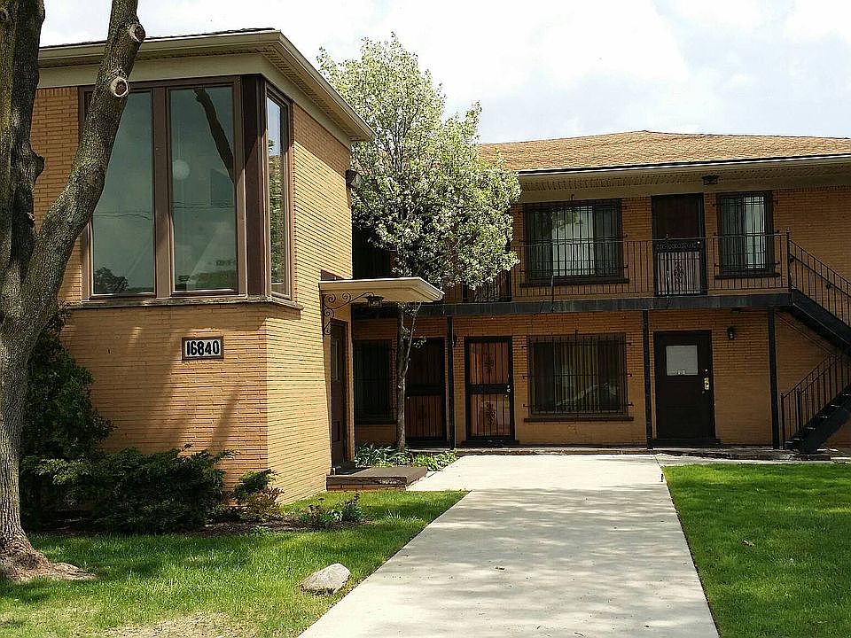 1st image of 16840 Greenfield Rd APT 1