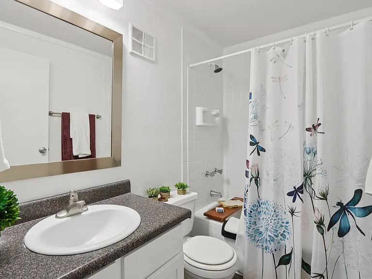 Horizons Apartments — Photo 6
